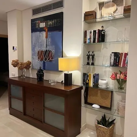 Alcazaba Apartment *