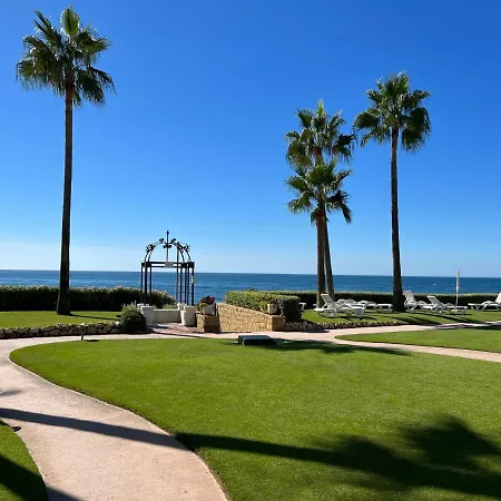 Alcazaba إِستيبونا